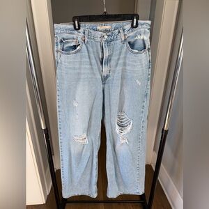 Levi’s Wide Leg Ribcage Distressed Jeans
